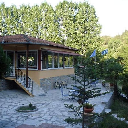 River Side Rooms Elassona Экстерьер фото