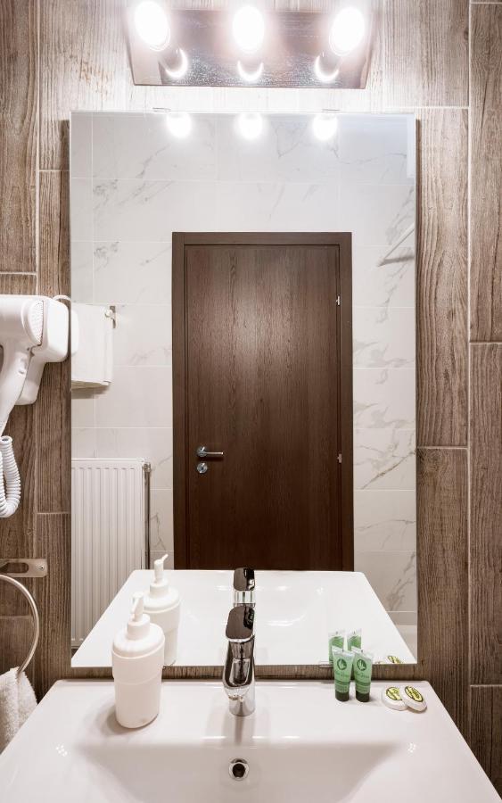 River Side Rooms Elassona Экстерьер фото